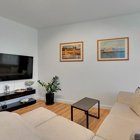Comfort Apartments Botanika กดัญสก์ ภายนอก รูปภาพ